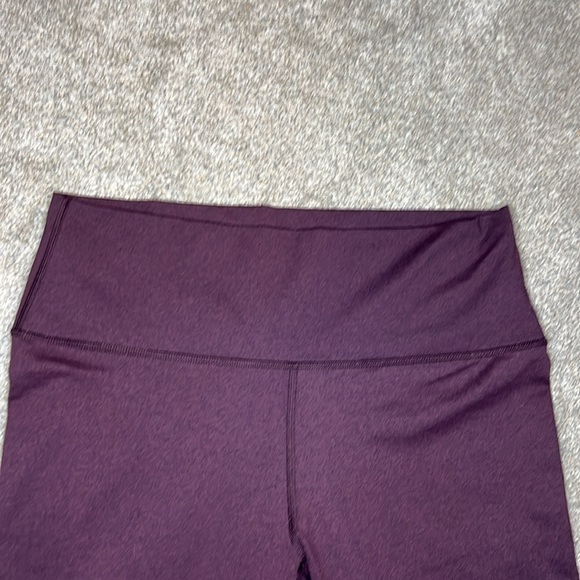 Aerie Chill Play Move Capri Leggings Women's Heathered Purple/Maroon Cutout Ties - Picture 6 of 15